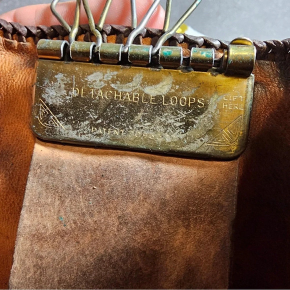 Vintage Engraved Floral Leather Key Holder/organizer tri fold Wallet Case - Picture 6 of 9